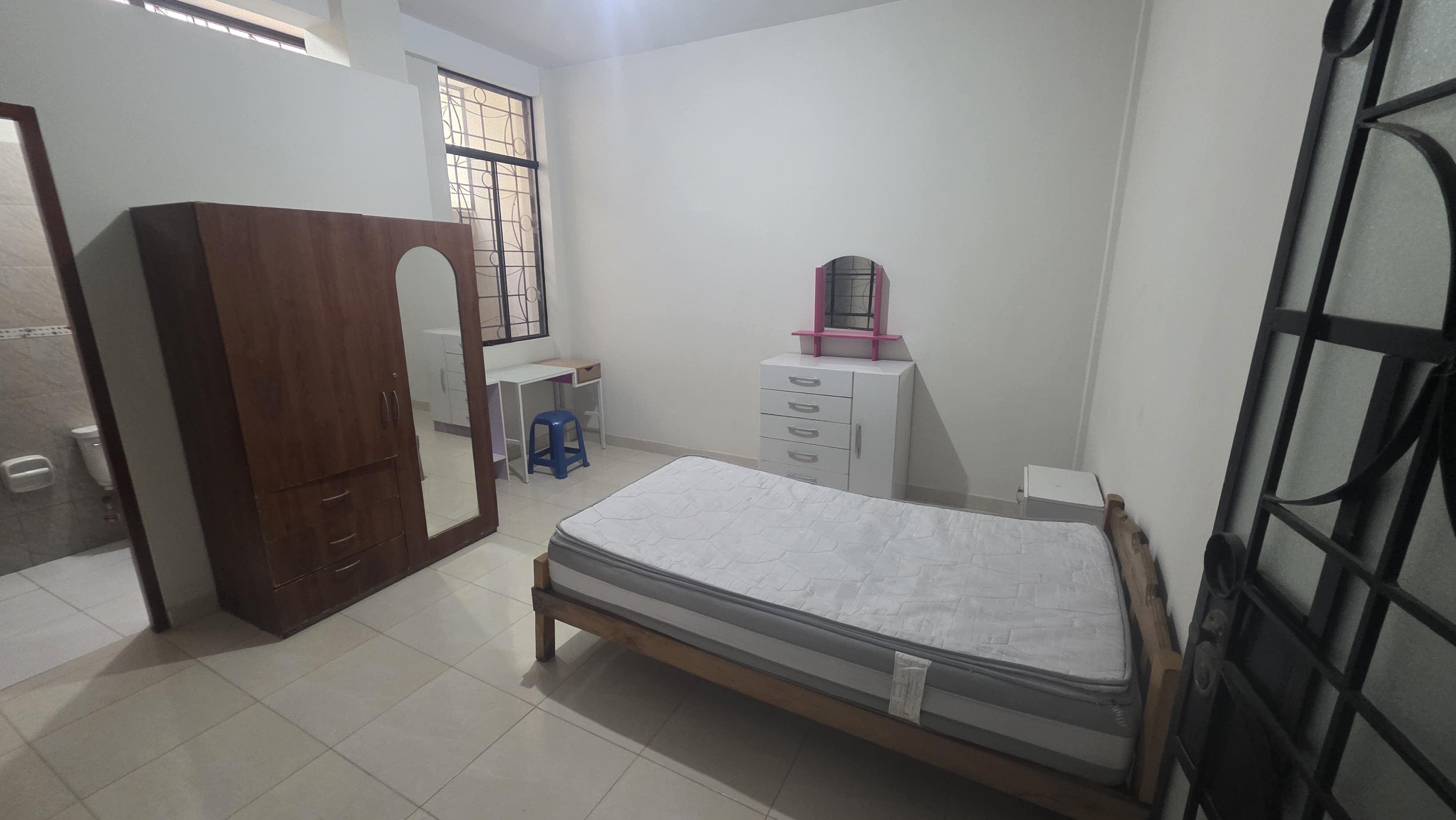 🌟 ¡ALQUILER DE CUARTO AMOBLADO EN ZONA CÉNTRICA DE PUCALLPA! 🌟